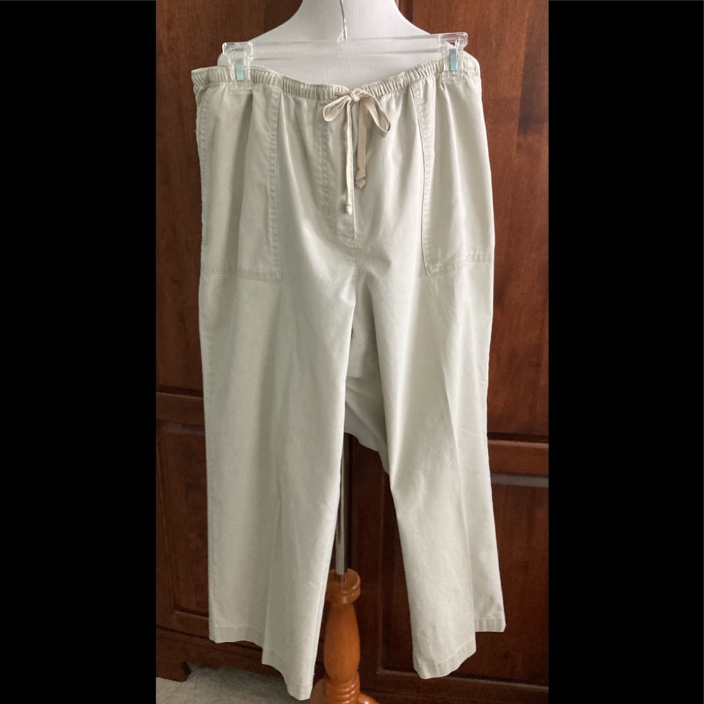 L.L.Bean Cotton Cropped Pants